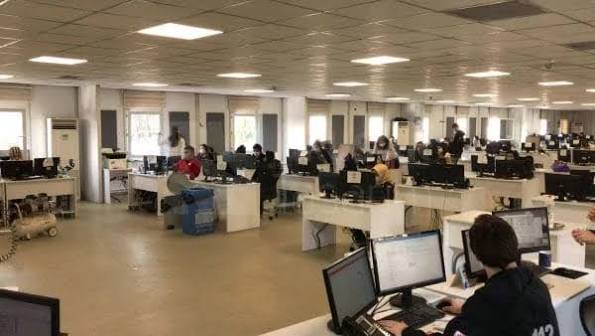 Modern call center akustik tasarım