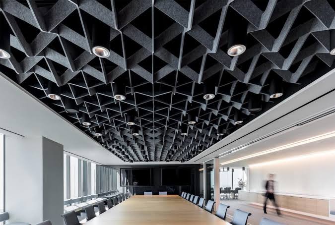 Toplantı odası akustik panel uygulaması